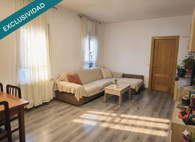 3 bedroom Apartment for sale in Huesca city - € 147,900 (Ref: 9468320)