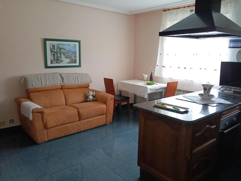 4 Zimmer Villa zu verkaufen in Santa Maria del Paramo mit Garage - 175.000 € (Ref: 9468321)