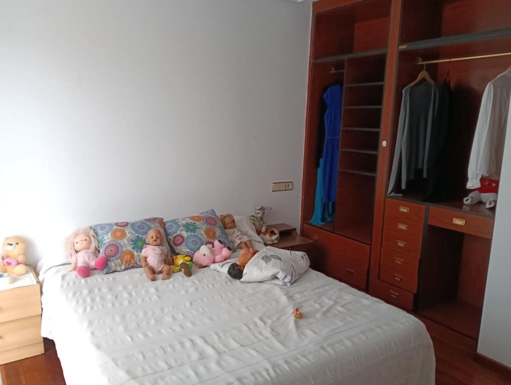 4 Zimmer Villa zu verkaufen in Santa Maria del Paramo mit Garage - 175.000 € (Ref: 9468321)