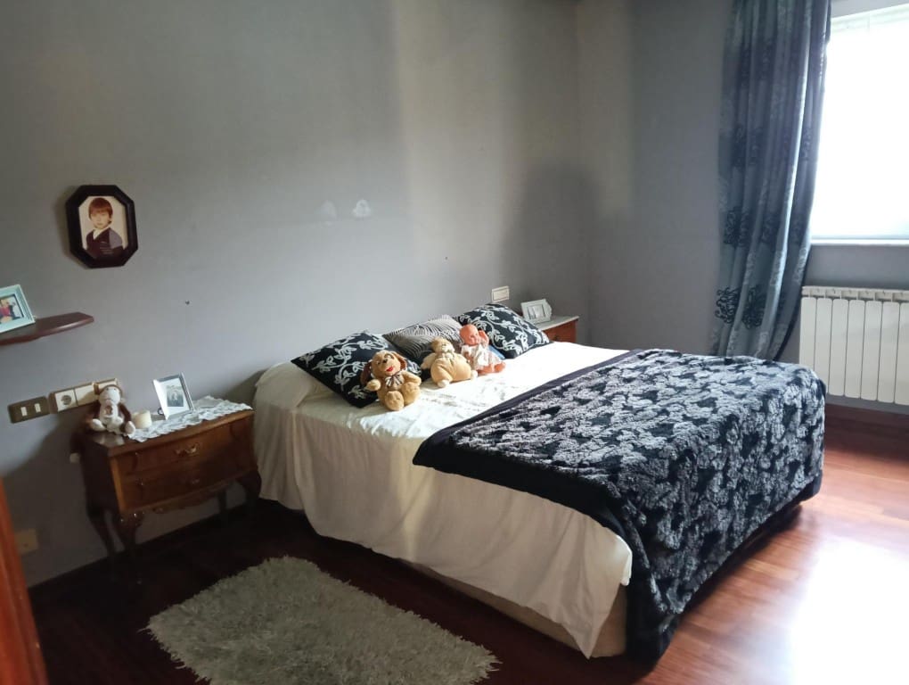 4 Zimmer Villa zu verkaufen in Santa Maria del Paramo mit Garage - 175.000 € (Ref: 9468321)