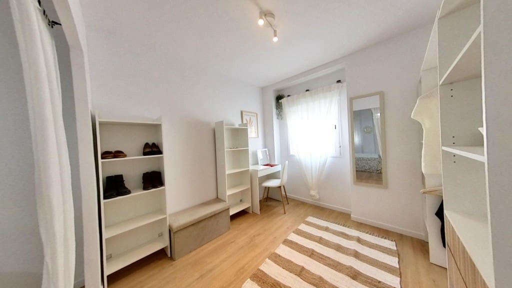 3 Zimmer Apartment zu verkaufen in Elda - 115.000 € (Ref: 9468323)
