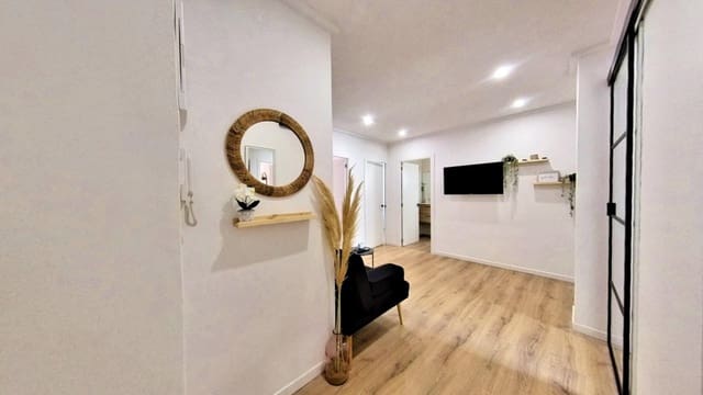 3 bedroom Apartment for sale in Elda - € 115,000 (Ref: 9468323)