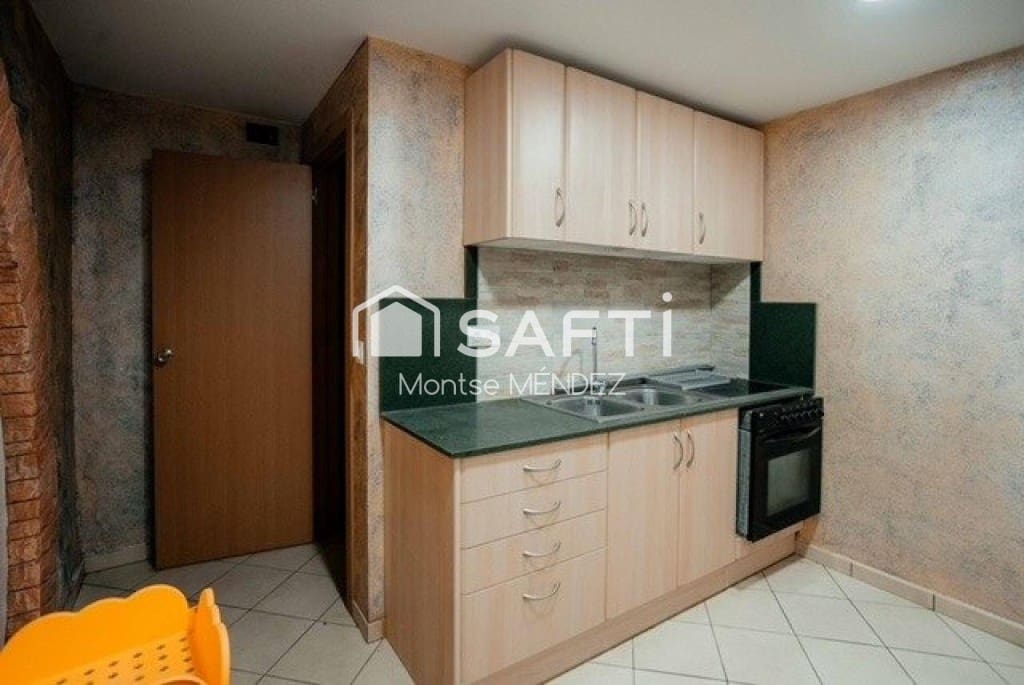 4 bedroom Villa for sale in Montroig-Mar with pool - € 525,000 (Ref: 9468326)