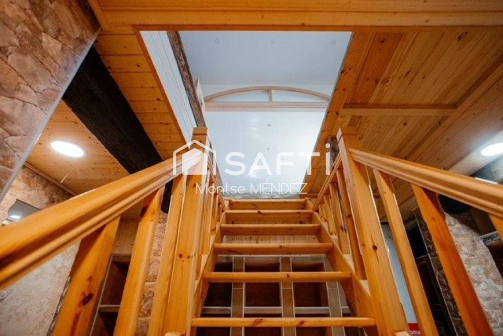 4 bedroom Villa for sale in Montroig-Mar with pool - € 525,000 (Ref: 9468326)