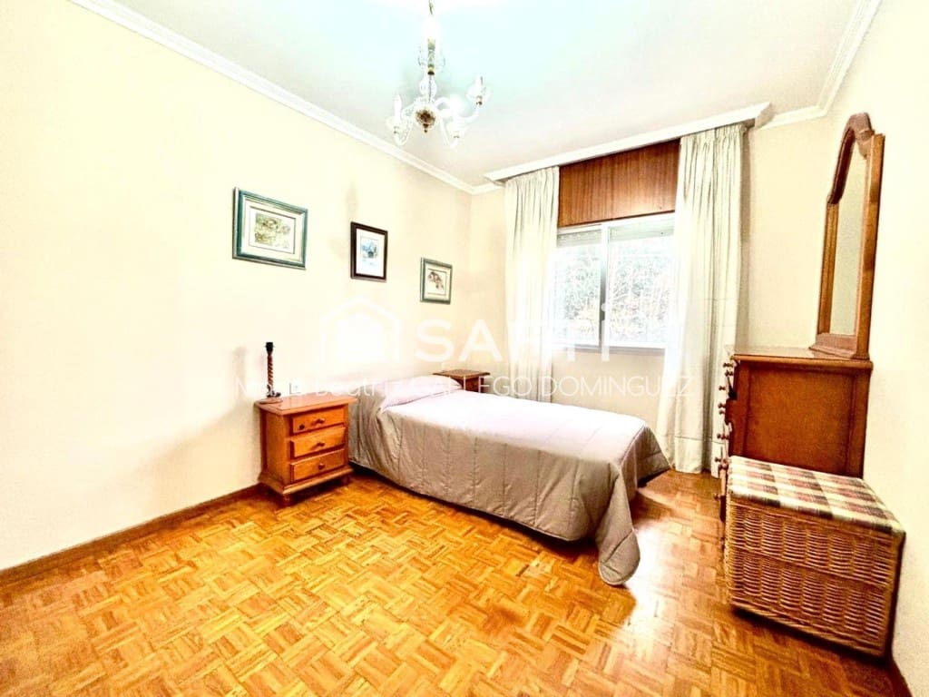 3 Zimmer Apartment zu verkaufen in Pontevedra Stadt mit Garage - 208.000 € (Ref: 9470332)