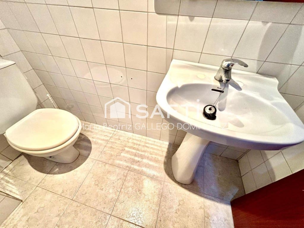 3 Zimmer Apartment zu verkaufen in Pontevedra Stadt mit Garage - 208.000 € (Ref: 9470332)