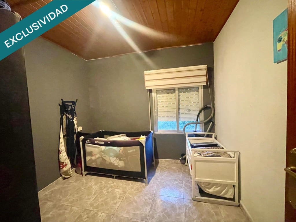 3 soverom Finca/Herregård til salgs i Ponferrada med garasje - € 80 000 (Ref: 9470336)