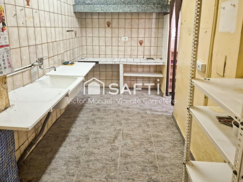 Komercyjne na sprzedaż w Sagunto / Sagunt - 110 000 € (Ref: 9470337)