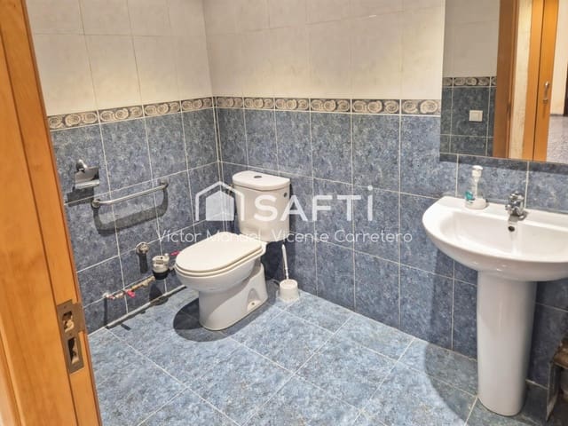 Commerciale in vendita in Sagunto / Sagunt - 110.000 € (Rif: 9470337)