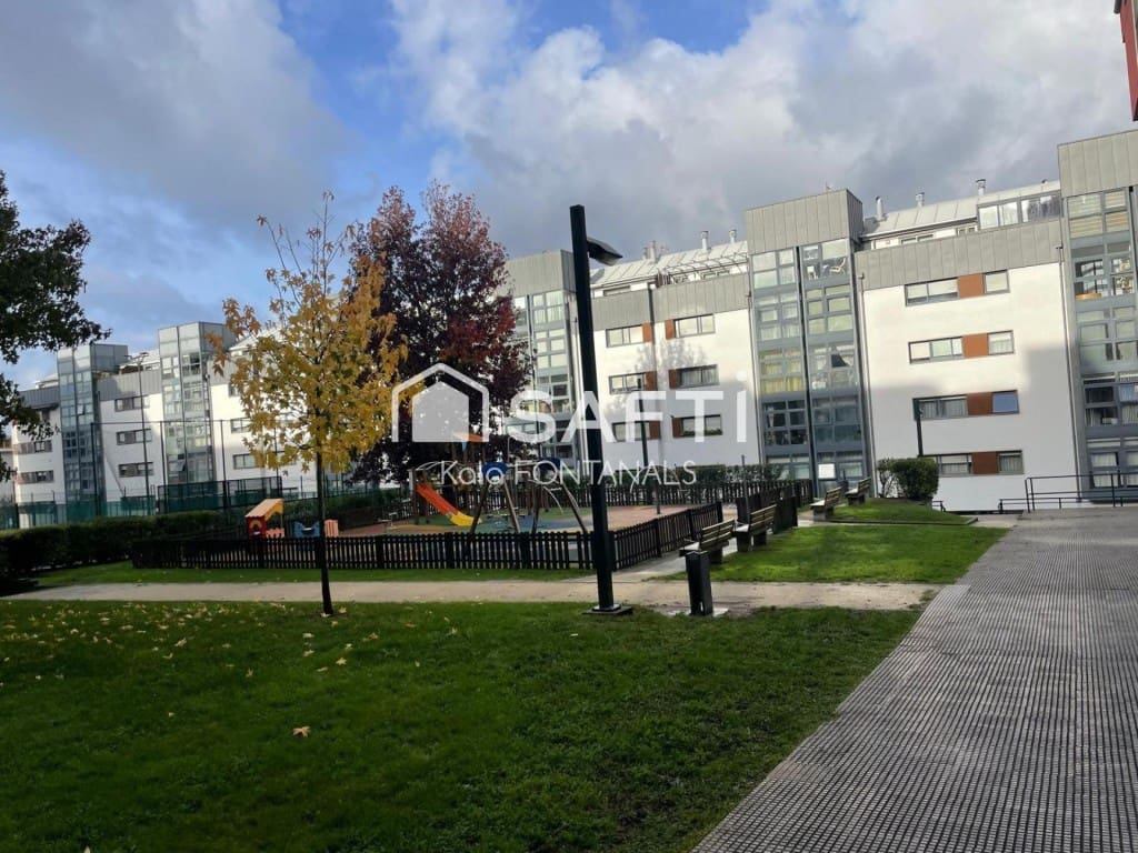 2 Zimmer Penthouse zu verkaufen in Pontevedra Stadt mit Garage - 390.000 € (Ref: 9470341)