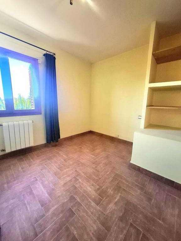 4 Zimmer Villa zu verkaufen in Castello de la Plana mit Pool - 349.000 € (Ref: 9470342)