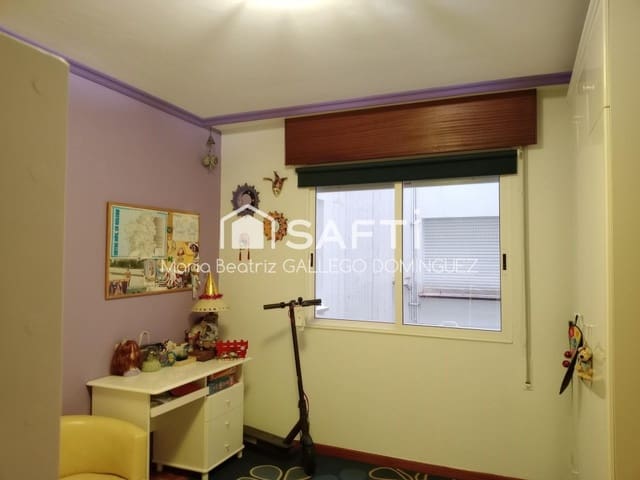 3 sovrum Lägenhet till salu i Cangas med garage - 215 000 € (Ref: 9472799)