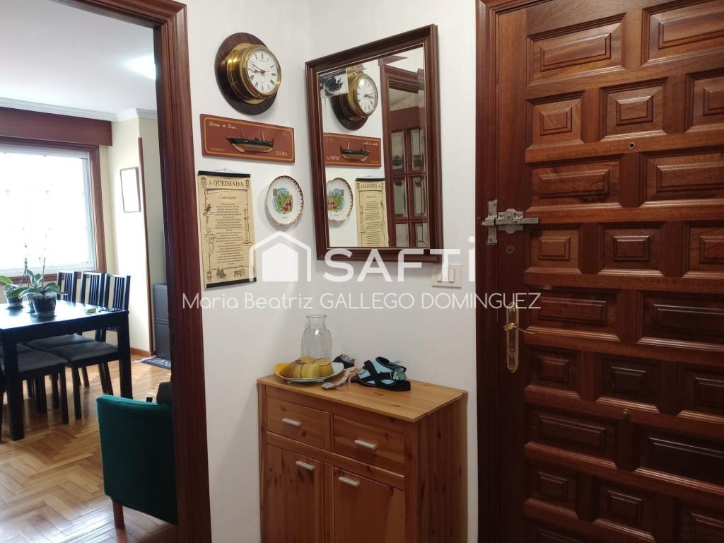 3 sovrum Lägenhet till salu i Cangas med garage - 215 000 € (Ref: 9472799)