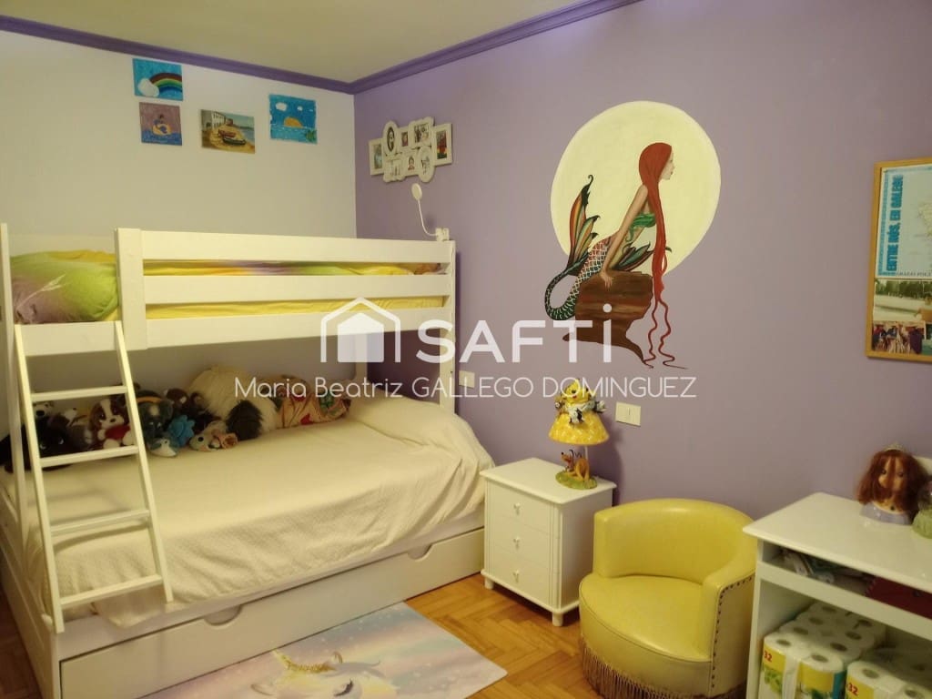 3 sovrum Lägenhet till salu i Cangas med garage - 215 000 € (Ref: 9472799)