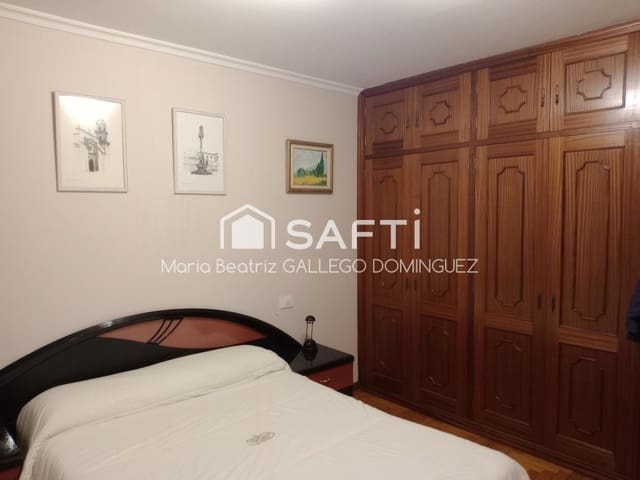 3 makuuhuone Huoneisto myytävänä paikassa Cangas mukana 
autotalli - 215 000 € (Ref: 9472799)