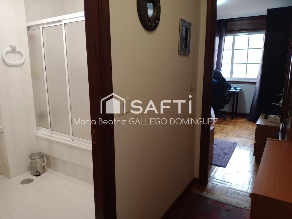 3 sovrum Lägenhet till salu i Cangas med garage - 215 000 € (Ref: 9472799)