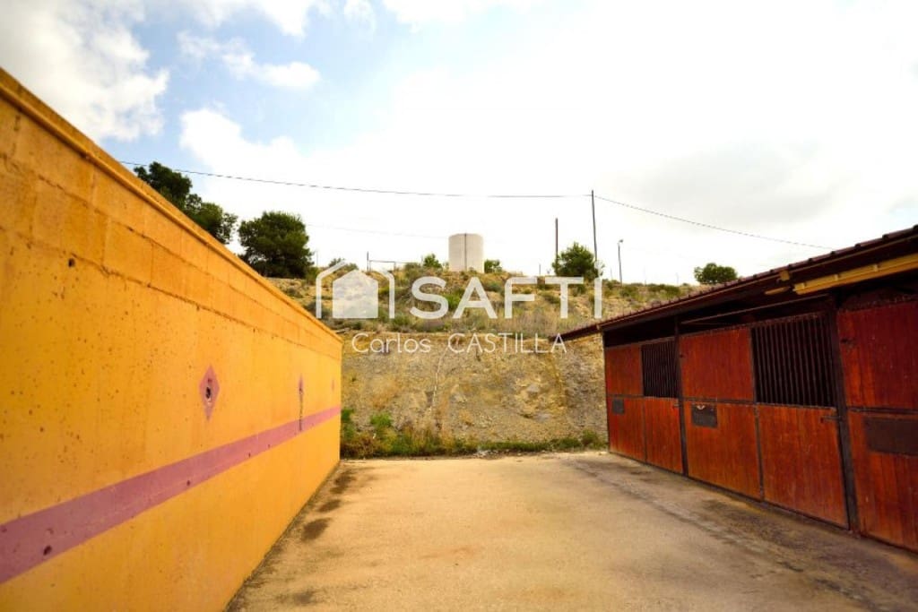 Tomt till salu i Alicante stad - 280 000 € (Ref: 9472800)