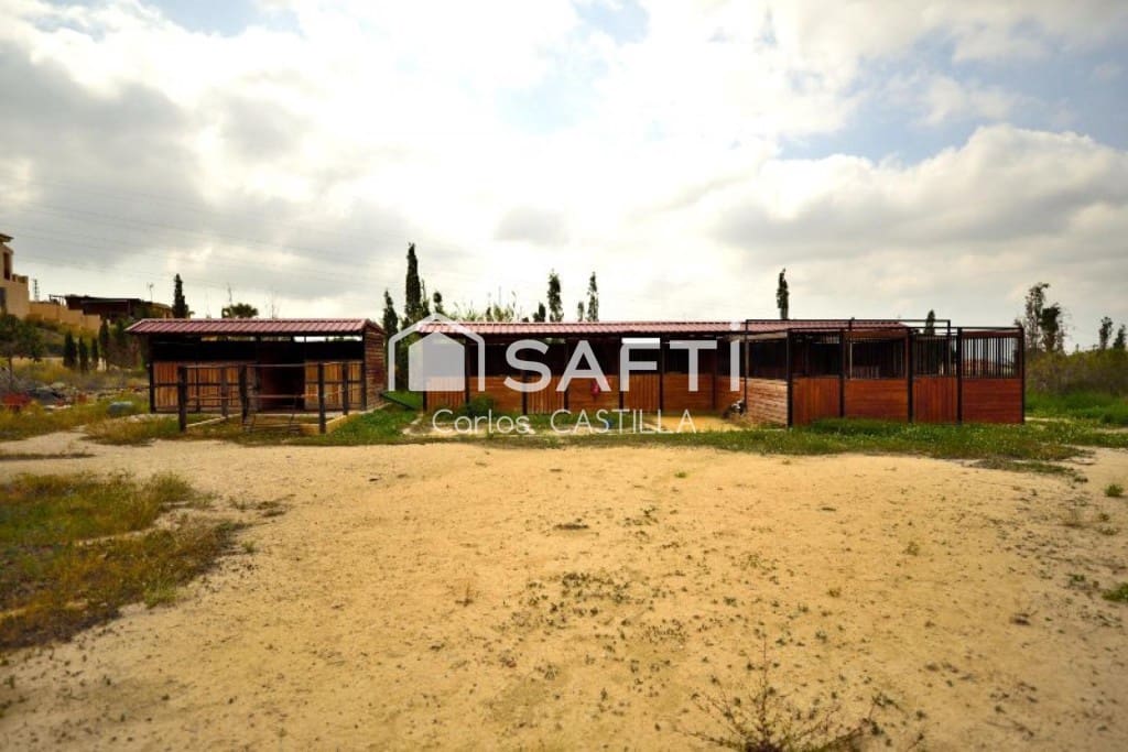 Tomt till salu i Alicante stad - 280 000 € (Ref: 9472800)