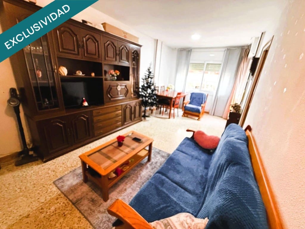 3 sovrum Lägenhet till salu i Pineda de Mar - 178 000 € (Ref: 9472801)