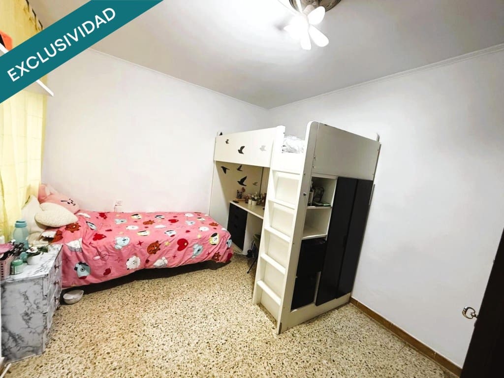 3 sovrum Lägenhet till salu i Pineda de Mar - 178 000 € (Ref: 9472801)