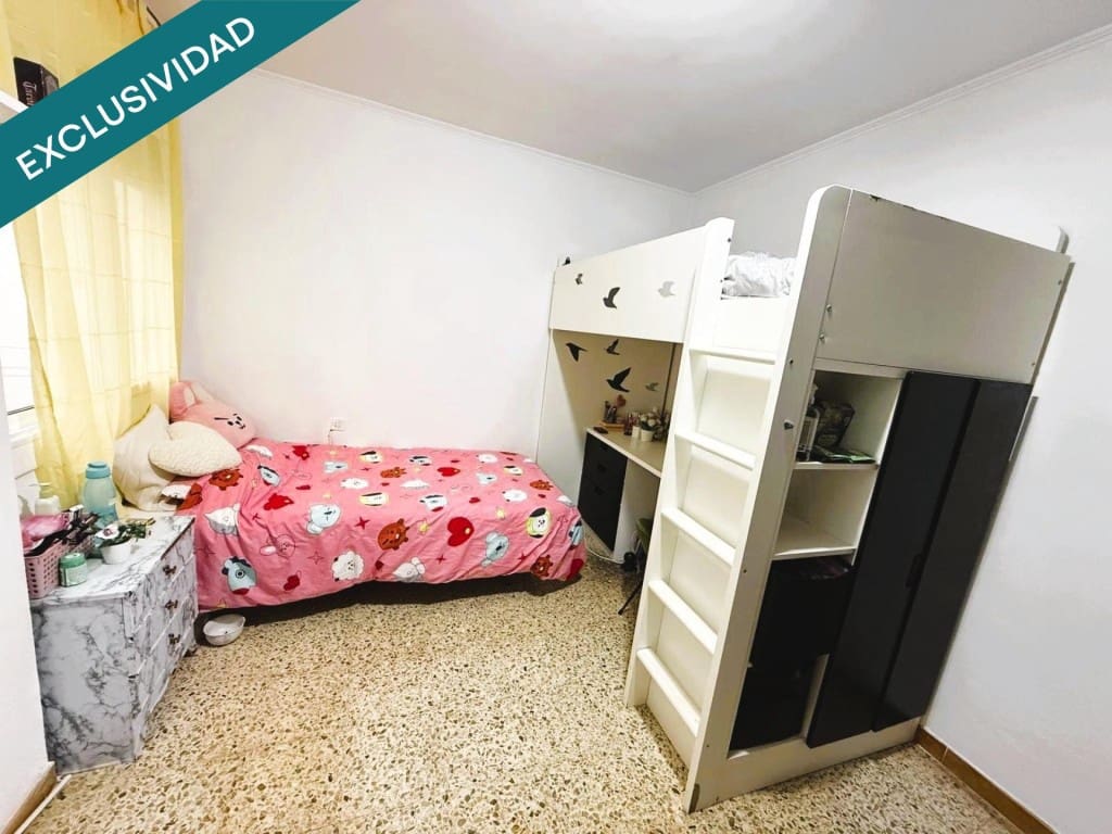 3 sovrum Lägenhet till salu i Pineda de Mar - 178 000 € (Ref: 9472801)