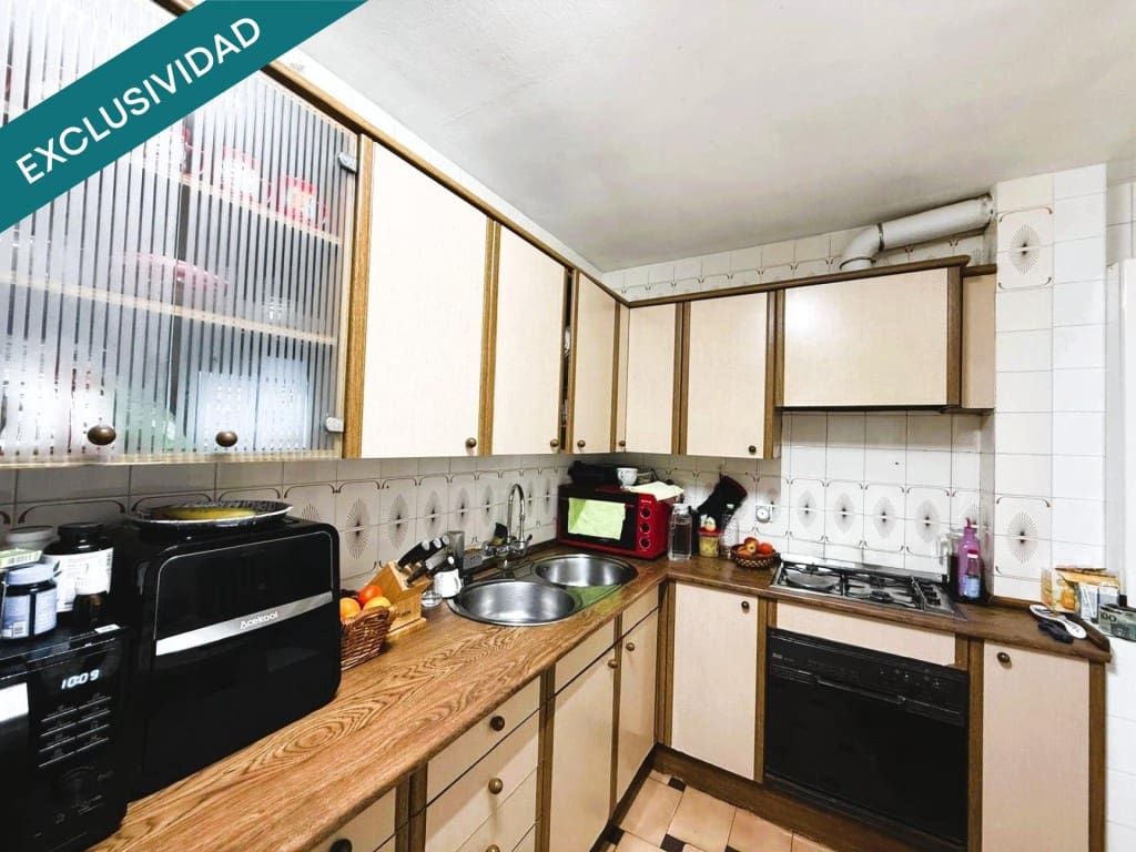 3 sovrum Lägenhet till salu i Pineda de Mar - 178 000 € (Ref: 9472801)