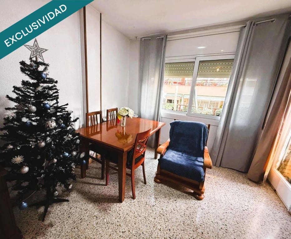 3 sovrum Lägenhet till salu i Pineda de Mar - 178 000 € (Ref: 9472801)