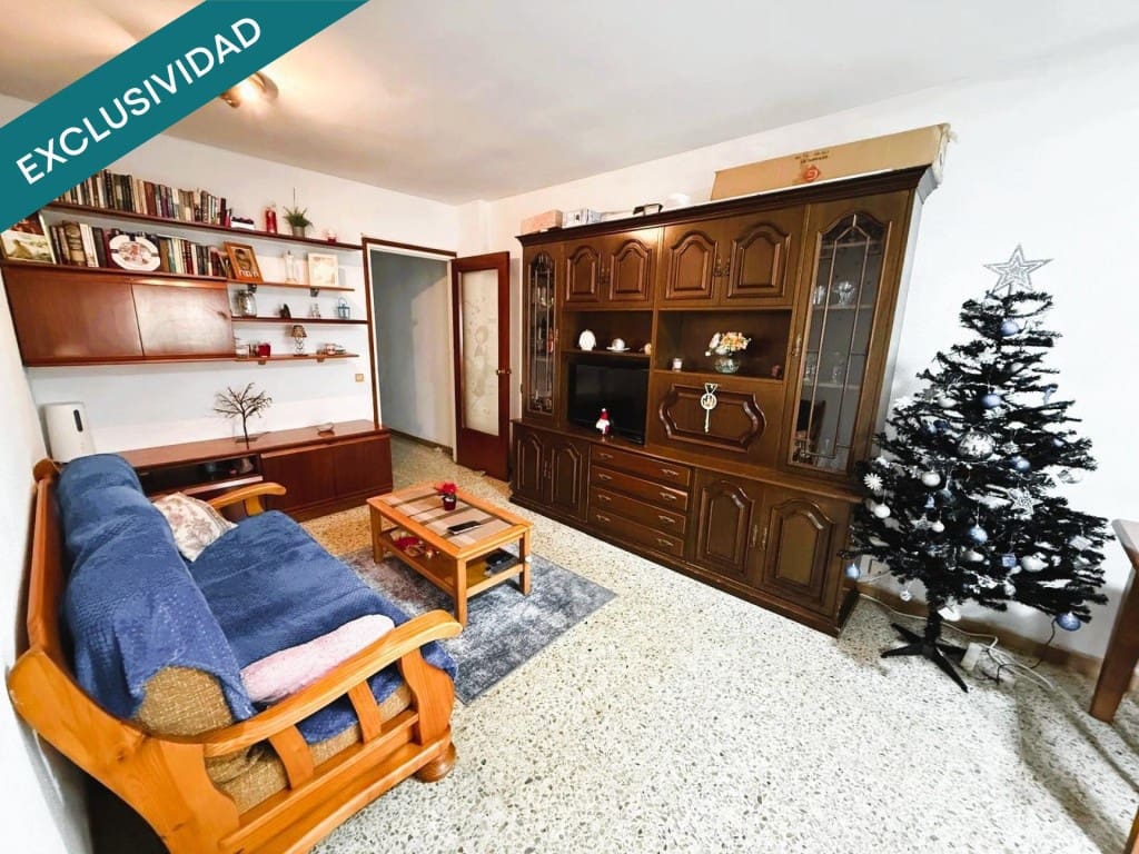 3 sovrum Lägenhet till salu i Pineda de Mar - 178 000 € (Ref: 9472801)