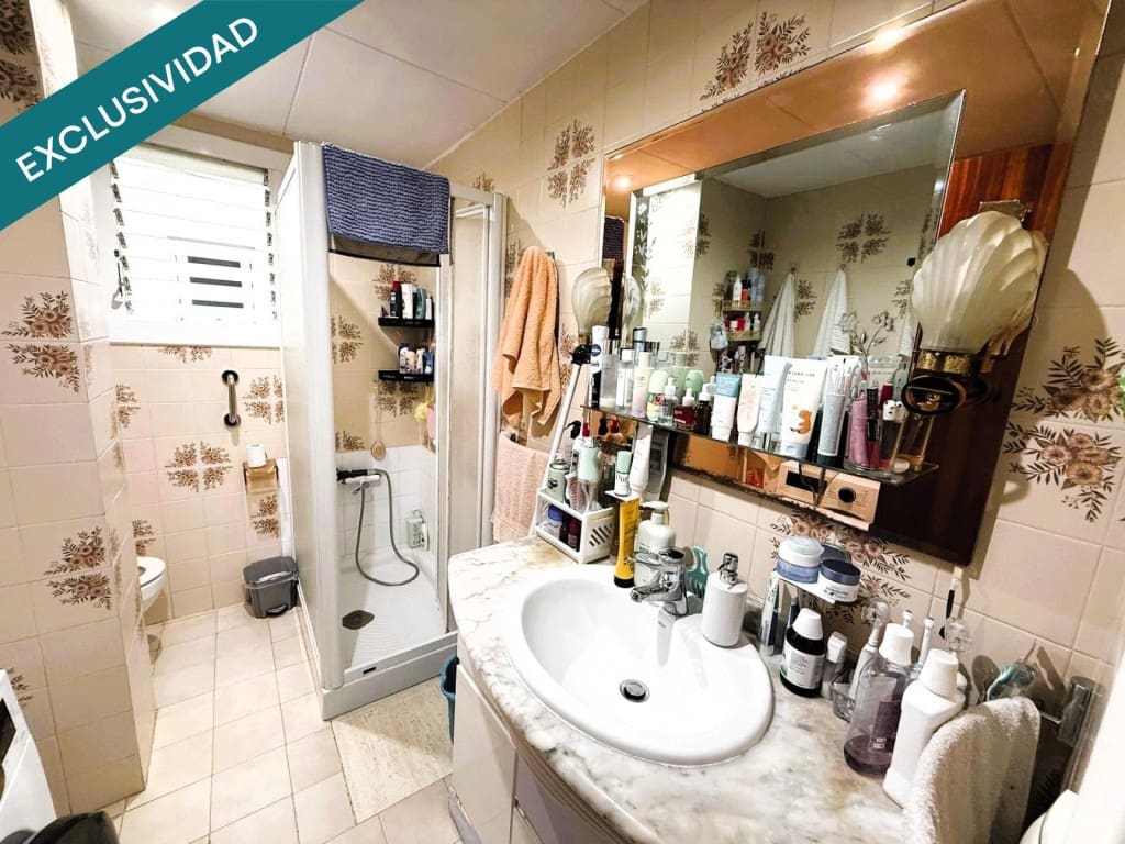 3 sovrum Lägenhet till salu i Pineda de Mar - 178 000 € (Ref: 9472801)