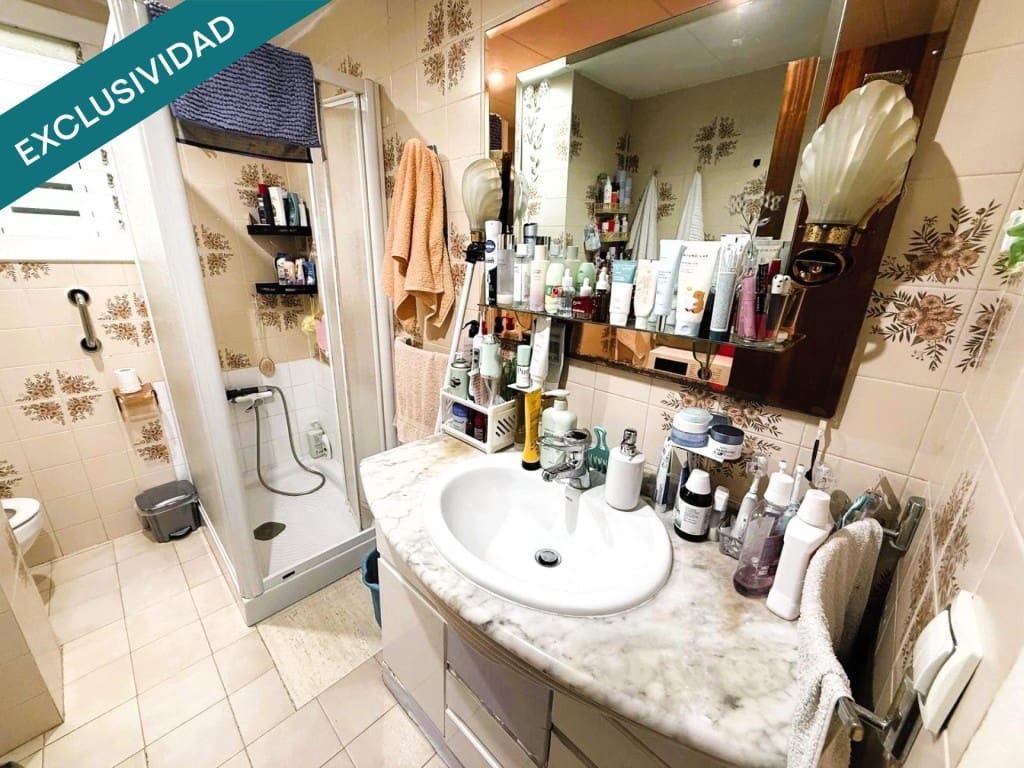 3 sovrum Lägenhet till salu i Pineda de Mar - 178 000 € (Ref: 9472801)