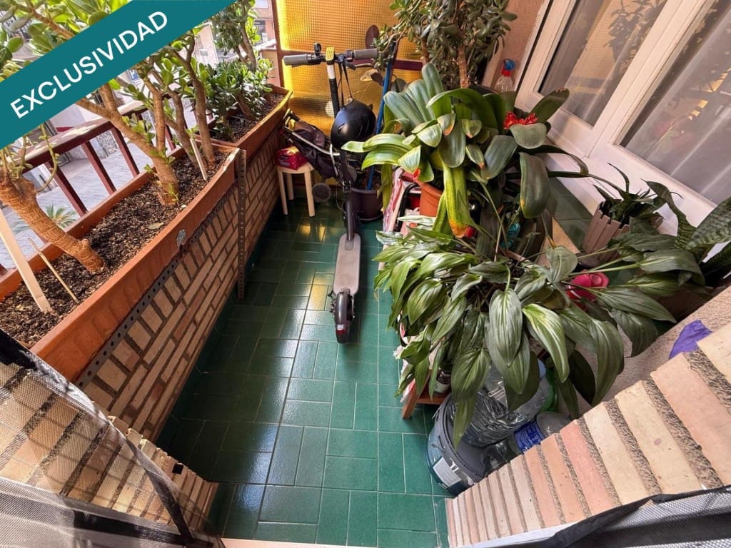 3 sovrum Lägenhet till salu i Pineda de Mar - 178 000 € (Ref: 9472801)