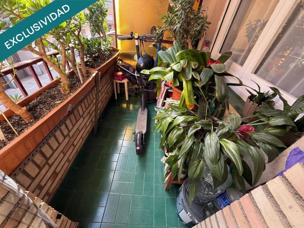 3 sovrum Lägenhet till salu i Pineda de Mar - 178 000 € (Ref: 9472801)