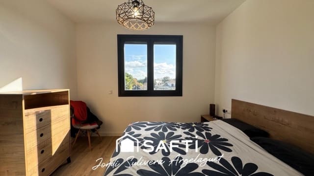 4 bedroom Terraced Villa for sale in Santa Coloma de Farners - € 410,000 (Ref: 9472803)