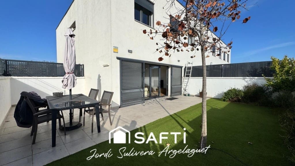 4 soverom Rekkehus til salgs i Santa Coloma de Farners - € 410 000 (Ref: 9472803)