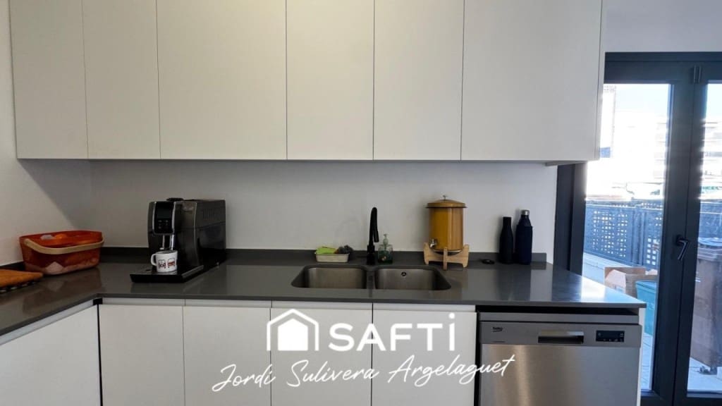 4 soverom Rekkehus til salgs i Santa Coloma de Farners - € 410 000 (Ref: 9472803)