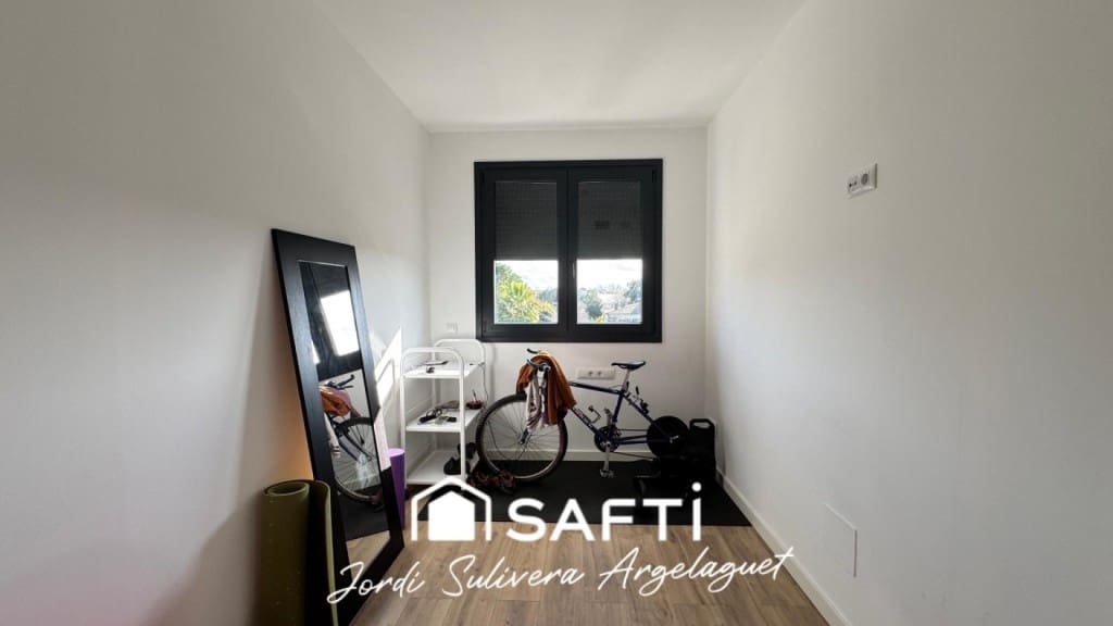 4 soverom Rekkehus til salgs i Santa Coloma de Farners - € 410 000 (Ref: 9472803)