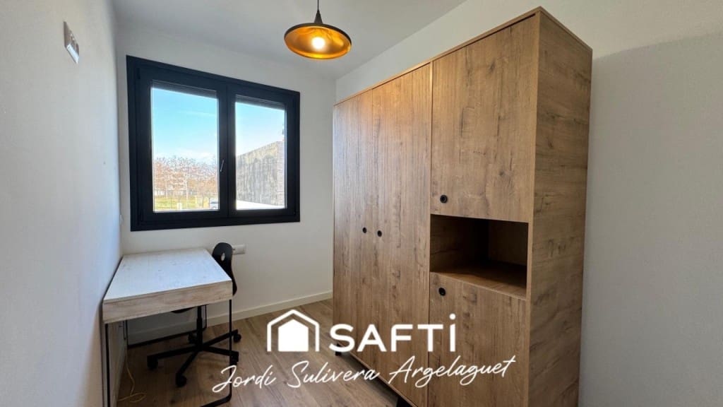 4 soverom Rekkehus til salgs i Santa Coloma de Farners - € 410 000 (Ref: 9472803)