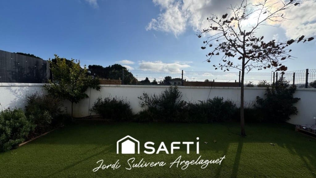 4 soverom Rekkehus til salgs i Santa Coloma de Farners - € 410 000 (Ref: 9472803)