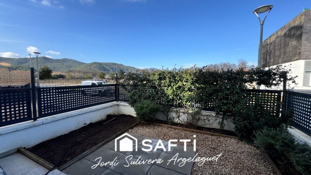 4 soverom Rekkehus til salgs i Santa Coloma de Farners - € 410 000 (Ref: 9472803)