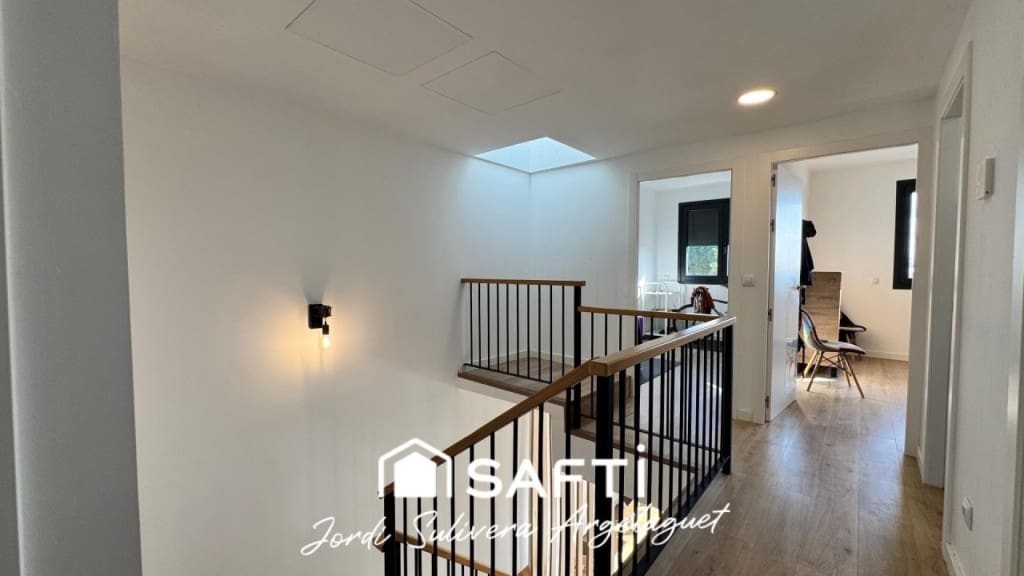 4 soverom Rekkehus til salgs i Santa Coloma de Farners - € 410 000 (Ref: 9472803)