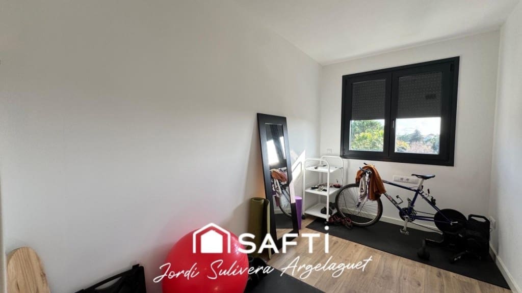 4 soverom Rekkehus til salgs i Santa Coloma de Farners - € 410 000 (Ref: 9472803)