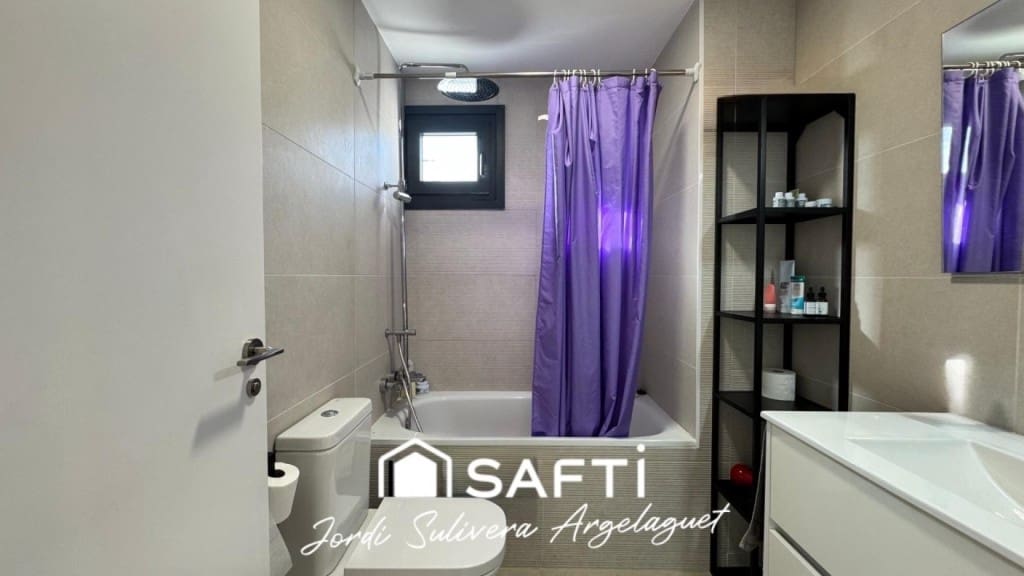 4 soverom Rekkehus til salgs i Santa Coloma de Farners - € 410 000 (Ref: 9472803)