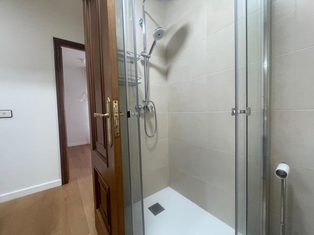 2 sovrum Lägenhet till salu i Poio med garage - 157 000 € (Ref: 9472806)