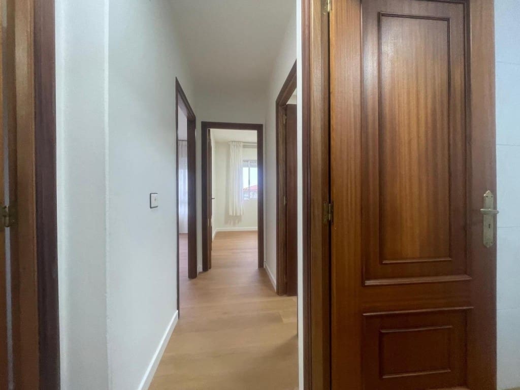 2 sovrum Lägenhet till salu i Poio med garage - 157 000 € (Ref: 9472806)