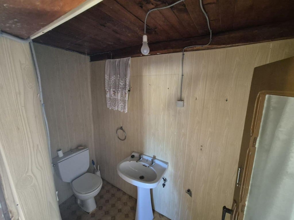 3 sypialnia Finka/Dom wiejski na sprzedaż w Garrafe de Torio - 75 000 € (Ref: 9472808)