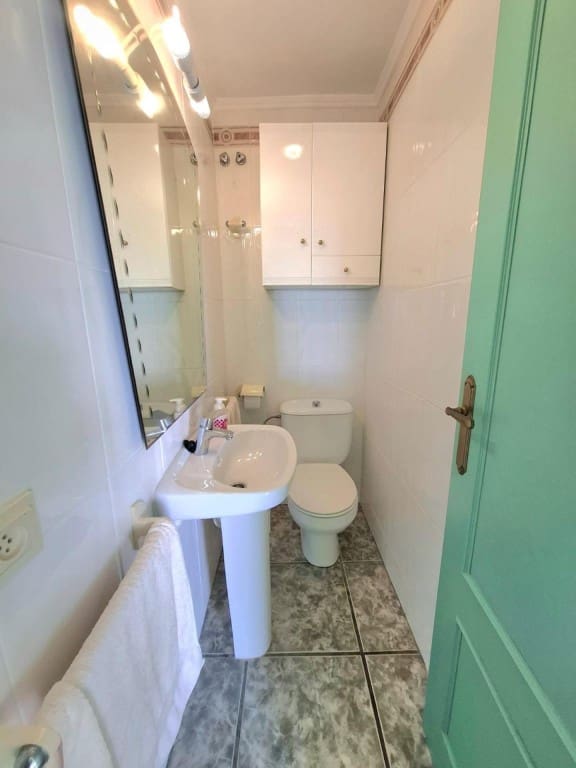 4 quarto Moradia para venda em Oropesa  - 520 000 € (Ref: 9472810)