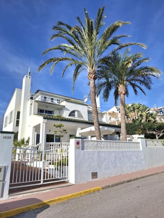 4 quarto Moradia para venda em Oropesa  - 520 000 € (Ref: 9472810)