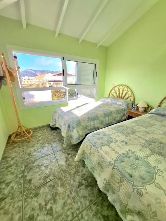 4 quarto Moradia para venda em Oropesa  - 520 000 € (Ref: 9472810)