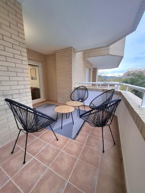 Apartamento de 2 habitaciones en Oropesa  en venta con piscina - 215.000 € (Ref: 9472811)