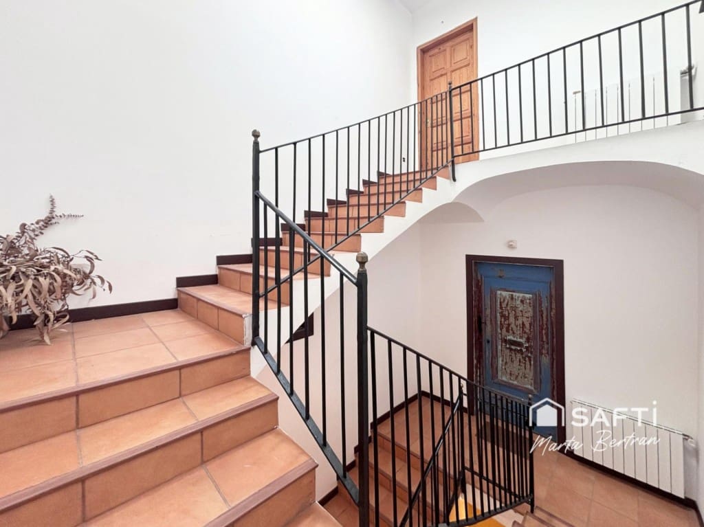 10 slaapkamer Finca/Landhuis te koop in Piera met zwembad - € 1.250.000 (Ref: 9472812)